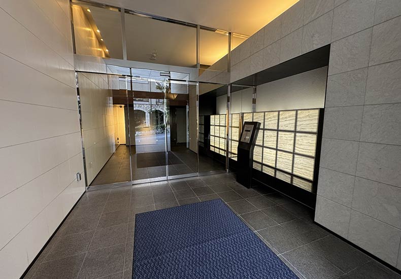 クオリア神南フラッツ エントランス イメージ