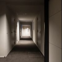 ピアース学芸大学 内廊下サムネイル