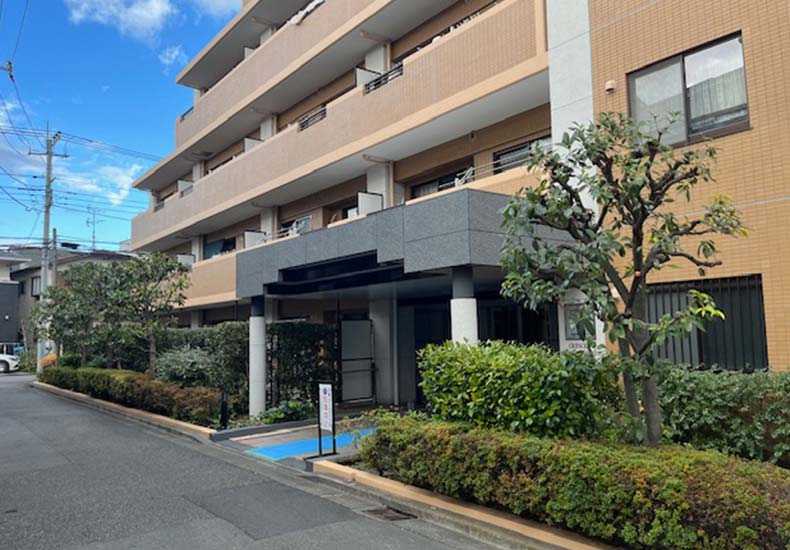 クレッセント武蔵新城ウエスト エントランス イメージ