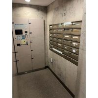 クレッセント武蔵新城ウエスト宅配ボックスサムネイル