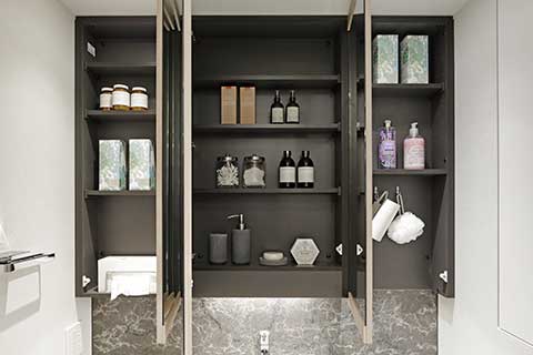 アトラス目黒本町 ■洗面ミラーキャビネット