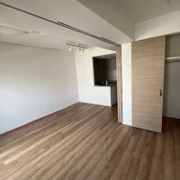 ピアース神楽坂HILLSリビングサムネイル