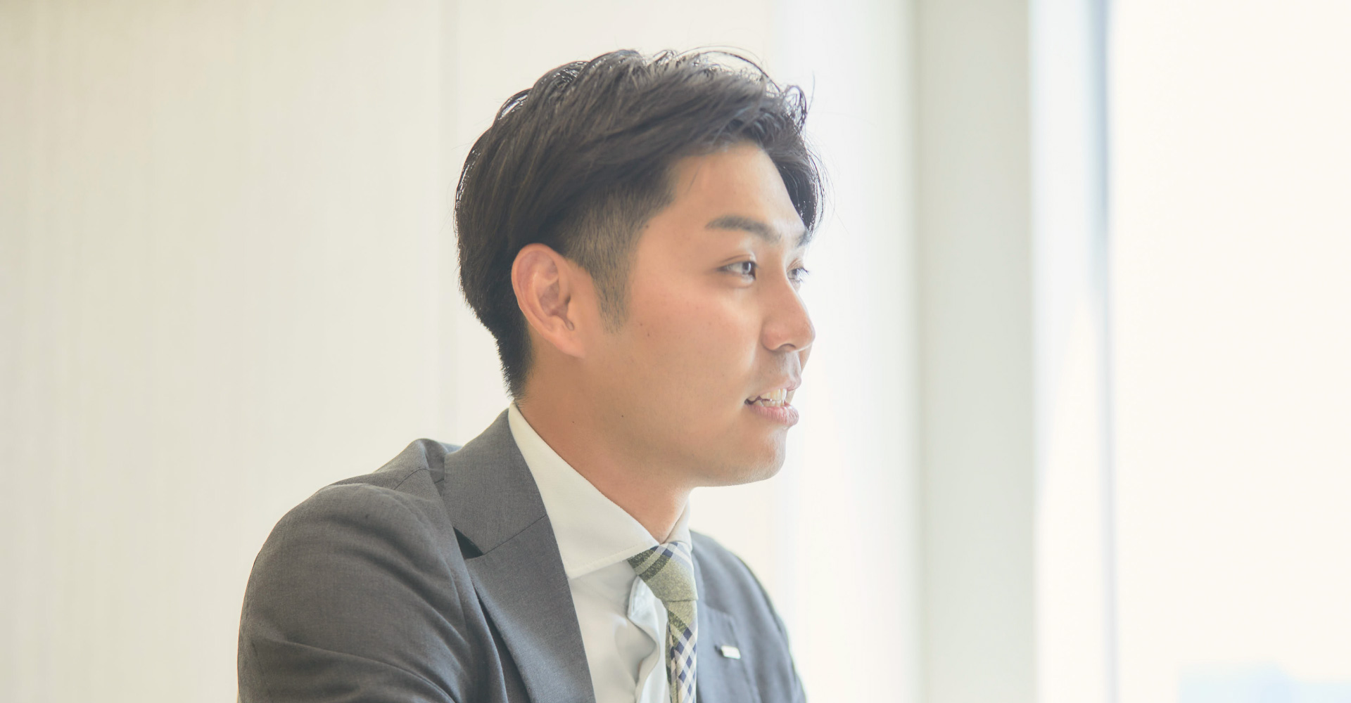 インタビュー 不動産投資事業部　萩原 健太