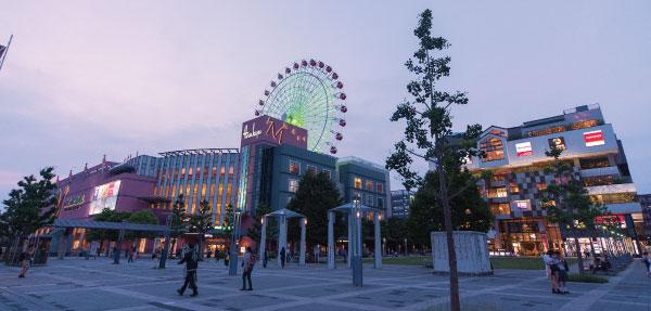 センター北駅