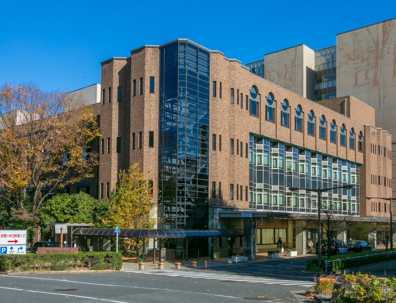 東京大学医学部附属病院（徒歩29分/約2,250m）