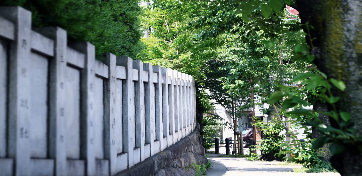 法蓮寺（徒歩2分/約160m）