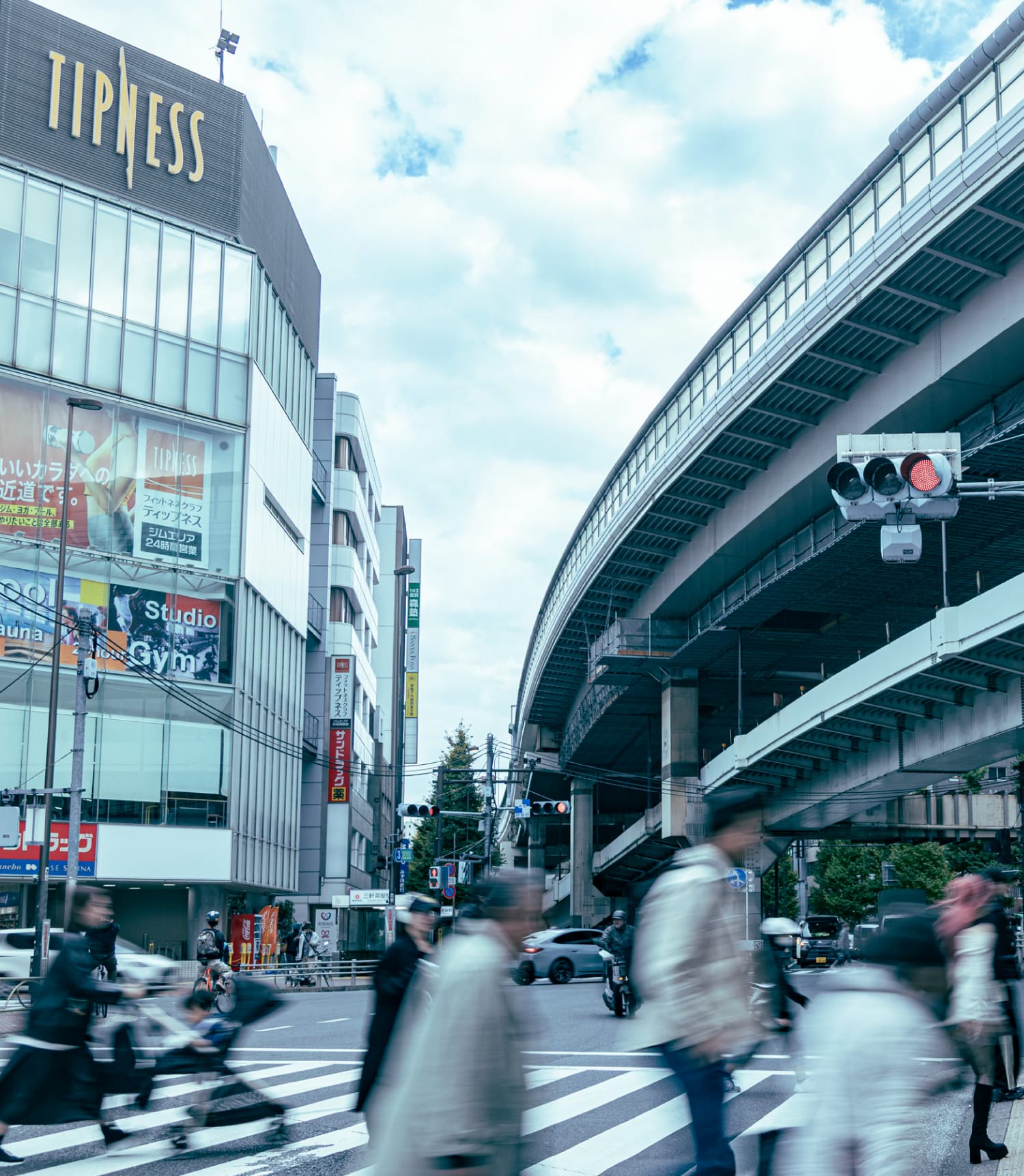 三軒茶屋駅周辺（徒歩12分/約950m）
